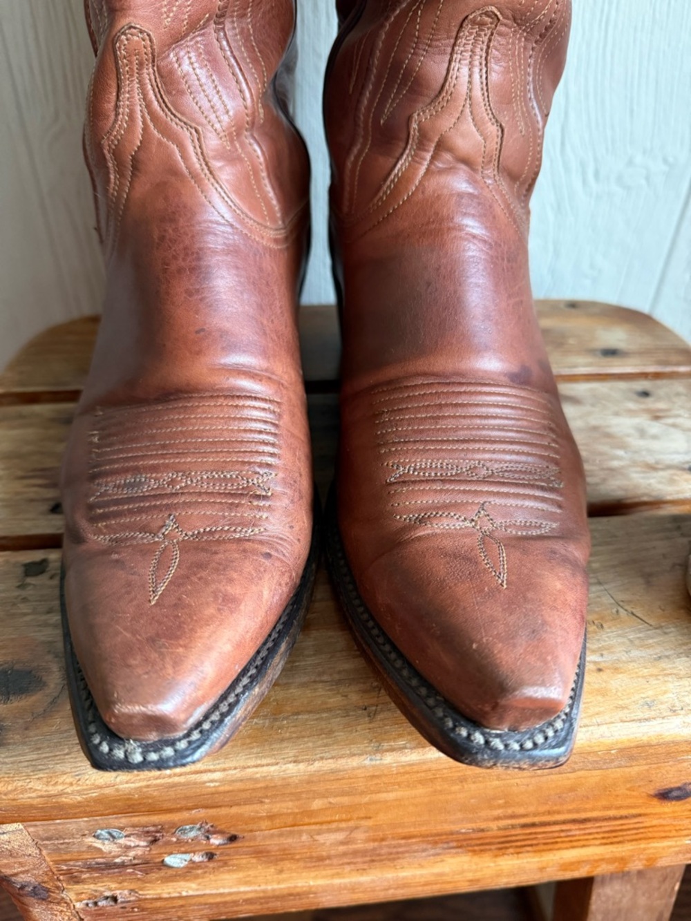 Lucchese Women’s Snipped Toe Boots - Picture 3 of 8